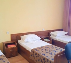 Койко-место в общем номере на 5 человек в Smart Hotel KDO Омск