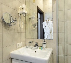 Комната стандарт с 1 двуспальной кроватью в Hotel design style