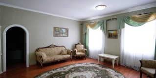 Тегенекли: Отель Юсенги