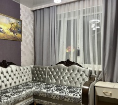 Семейный номер в Golden rose