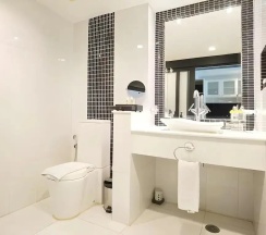 Двухместный люкс Deluxe c 1 комнатой двуспальная кровать в Nova Suites Pattaya by Compass Hospitality