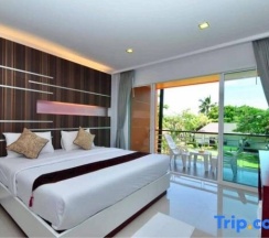Двухместный номер Deluxe с балконом двуспальная кровать в Phi Phi Rimlay Cottage