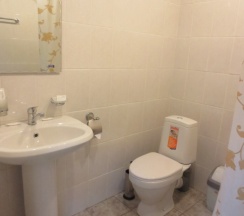 Стандарт с тремя односпальными кроватями в Алиса