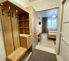 Номер стандарт с 2 односпальными кроватями в Long House