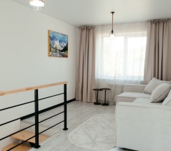 Дом в У Аэропорта