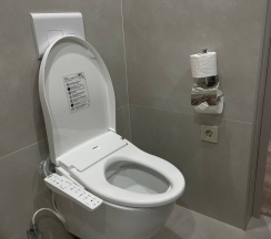 Джуниор сюит (Junior Suite) с двуспальной кроватью (3 этаж) в Бира