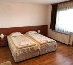 Семейный люкс с балконом в Guest Rooms Vachin
