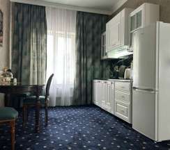 Студия с кухней в Хан