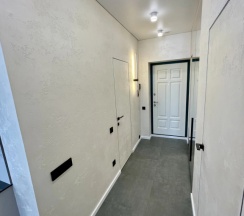Двухместный люкс с балконом и с красивым видом из окна (двуспальная кровать) в Квартира Comfort Home Ufa