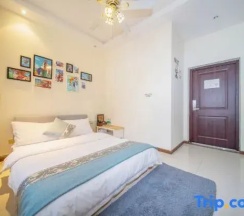 Семейный люкс в Yijiayi Holiday Hotel