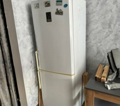 Большая квартира на Даниялова в центре города рядом с морем - это идеальный выбор для тех, кто хочет провести комфортный отпуск или деловую поездку. в Как Дома 05