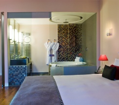 One Bedroom Exceptional Suite (Суперлюкс) в Mamaison All-Suites SPA Hotel Pokrovka Moscow