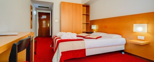 Семейный номер Standard в Belver Beta Porto Hotel