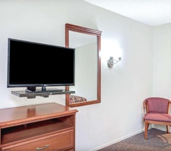 Двухместный номер Standard двуспальная кровать в Vantage Point Inn Woodland Hills