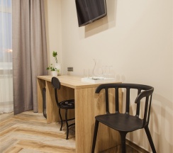 Стандартный с двуспальной кроватью и доп.местом в Михаил Строгов