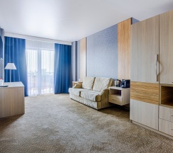 Люкс с 1 спальней и диваном-кроватью в Санмаринн