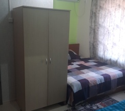 Трехместный номер с двуспальной и односпальной кроватями в Благодать