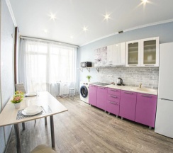 Апартаменты с балконом в RENT-сервис на улице 10 лет Октября