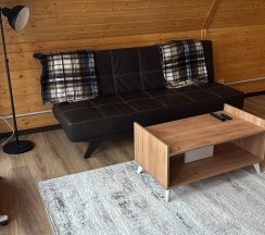 Дом с мангальной зоной в Чайка