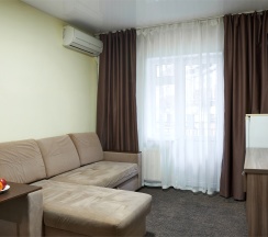 Стандарт Улучшенный 2-х местный 2-х комнатный с балконом в Альфа