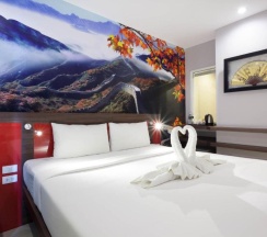 Двухместный номер Superior двуспальная кровать в The AIM Patong Hotel