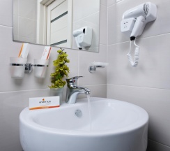 Номер стандарт с 1 двуспальной кроватью в Undersun