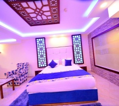 Номер Golden Swim-Up в Sea Beach Aqua Park Resort