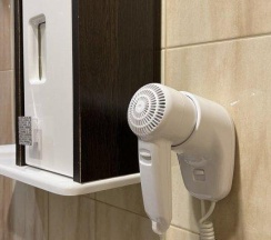 Кровать в 2-местном общем номере в Ловозеро