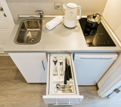 STUDIO Улучшенные 4 местные бюджетные студии с 4 кроватями в Апартаменты