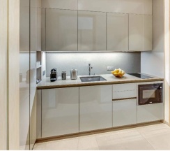 Двухместный люкс Grand Azure с видом на бассейн двуспальная кровать в Twinpalms MontAzure Phuket Resort