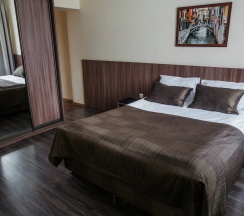 Полулюкс с балконом в Аристоль