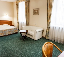 Джуниор сюит (одна двухместная/две одноместные кровати) в Руссия