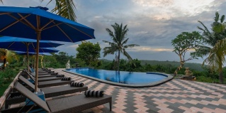 Сакти: Отель Penida Sunset Ocean View Bungalows