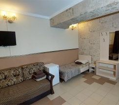 4-х местный стандарт в цоколе в Розмарин