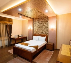 Двухместный люкс двуспальная кровать в Salut Hotel Almaty