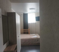 Двухместный номер Economy Цокольный этаж двуспальная кровать в Радуга