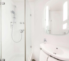 Двухместный номер Comfort двуспальная кровать в ibis Muenchen City