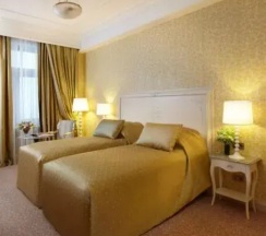 Двухместный номер Коллекшен Супериор (2 отдельные кровати) в Radisson Collection Москва