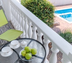 Двухместный номер Economy с балконом двуспальная кровать в Прованс