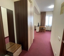 Двухместные апартаменты 2 отдельные кровати в Алма