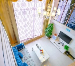 Двухместный номер Standard Дуплекс (2 отдельные кровати) в Louidon Mega Duplex Apartment - Beijing Rd