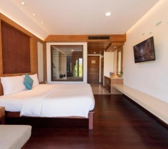 Номер Deluxe с видом на бассейн в Tup Kaek Sunset Beach Resort
