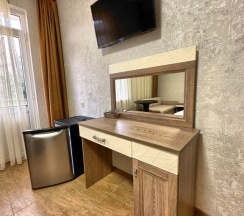 Четырёхместный номер Standard с балконом в Gardenberry
