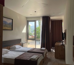 Комфорт номер с панорамными окнами в Ахтынские бани №1