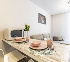 Двухместные апартаменты c 1 комнатой в BeGuest (БиГест) на улице Азина
