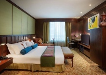 Люкс с 2 комнатами в The Davis Bangkok Hotel