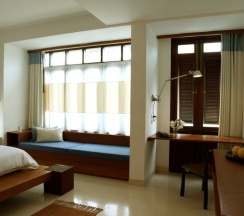 Номер Standard с балконом в Let's Sea Hua Hin Al Fresco Resort