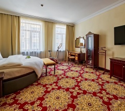 Двухместный номер Deluxe с сауной с видом на город двуспальная кровать в Апартаменты на Таганке
