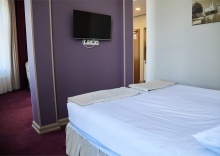 Suite "City" в The Bridge hotel