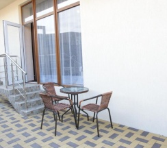 Две односпальные кровати, первый этаж в Ленивый тюлень